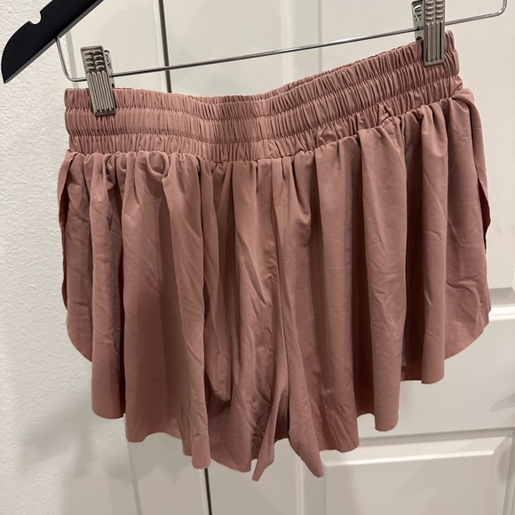 Alo Yoga Pink Athletic Shorts - Picture 2 of 2